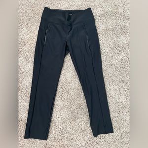 Athleta Cropped Black Medium tights